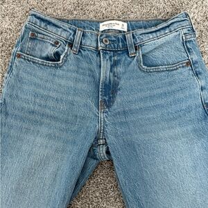 Abercrombie & Fitch Women's Light Blue Straight Leg Jeans